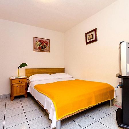 Apartments Marijana 特罗吉尔 外观 照片