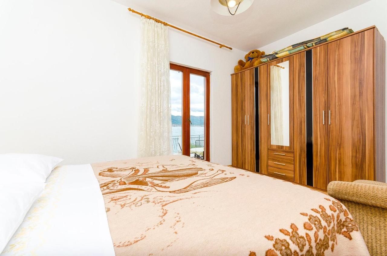 Apartments Marijana 特罗吉尔 外观 照片