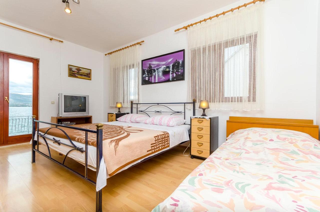 Apartments Marijana 特罗吉尔 外观 照片